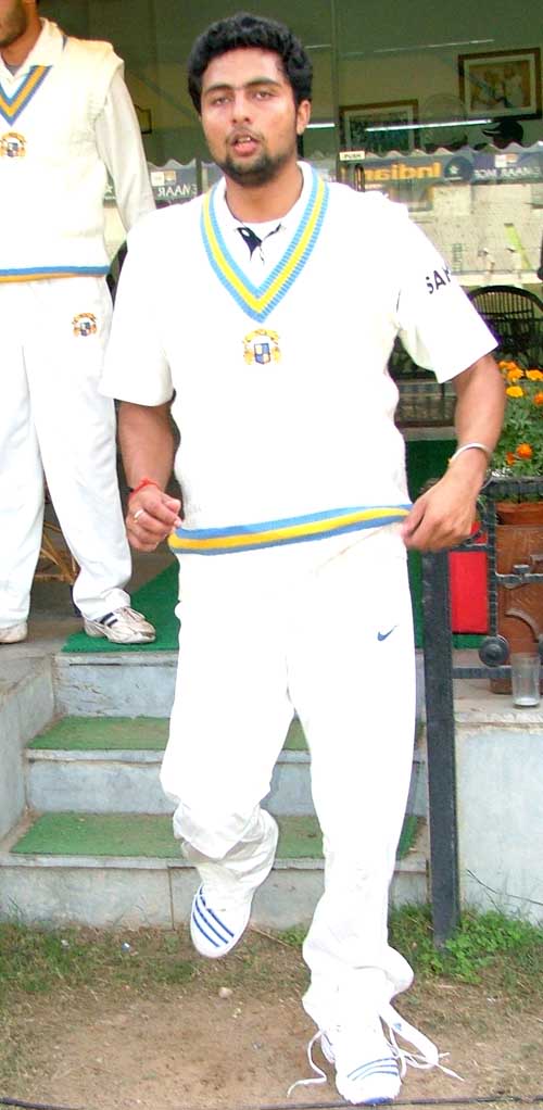 VRV Singh took five of the seven Uttar Pradesh wickets to fall