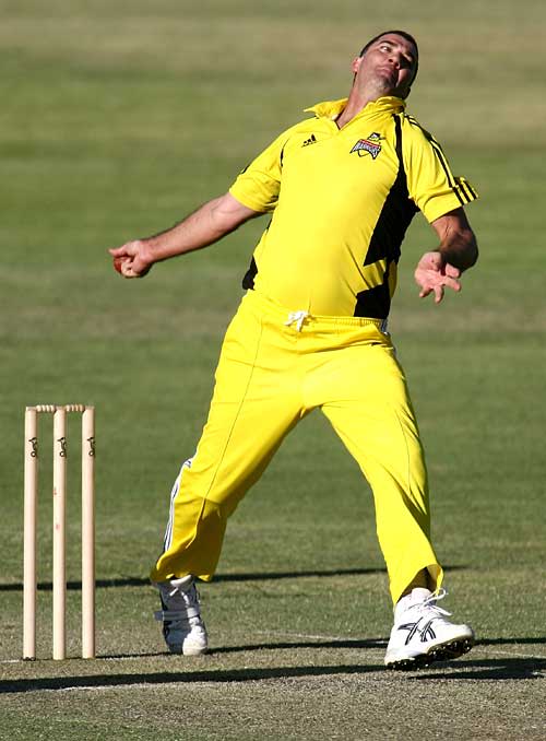 Jo Angel rolls back the years for the Chairman's XI