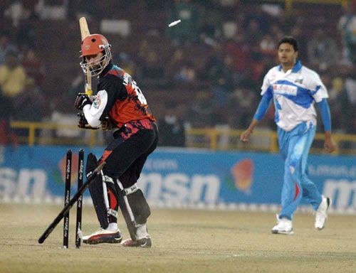 Lance Klusener was bowled by Shalabh Srivastava
