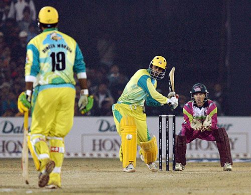 Tejinder Pal Singh looks to hit hard
