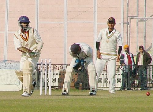 Halhadar Das led Orissa's fightback