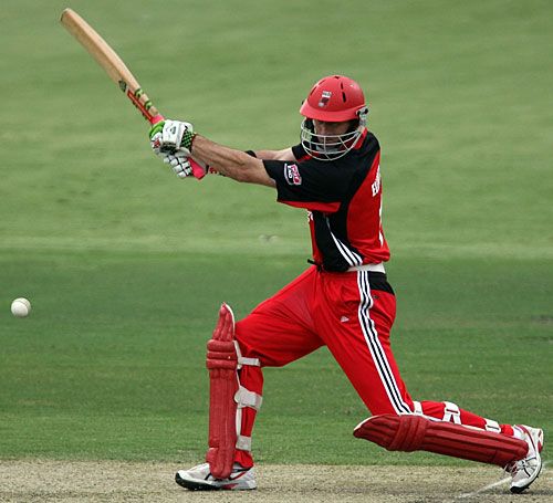 Matthew Elliott scored 94 off 91 balls
