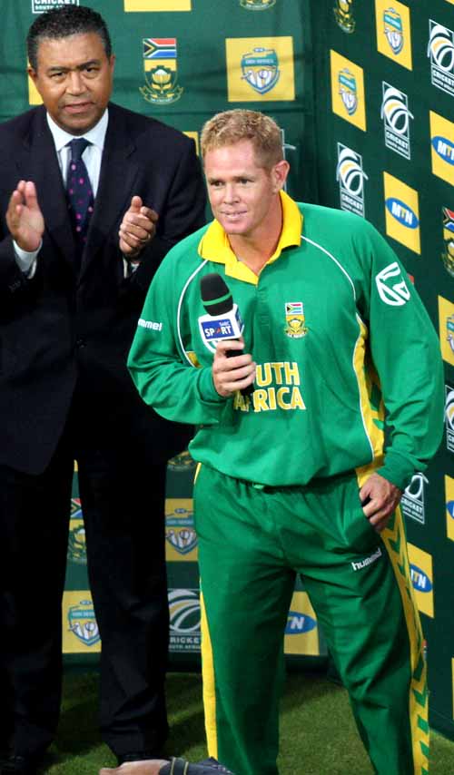 Shaun Pollock gives his farewell speech at the Wanderers