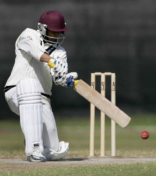 Nizel Fernandes drives during his 63 for UAE