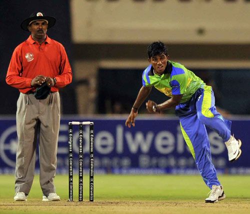 Inder Shekar Reddy claimed figures of 4 for 19