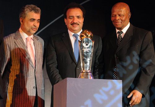 Nasim Ashraf, Rehman Malik and Ray Mali after unveiling the Champions Trophy
