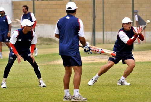 Roy Lamsam prepares to take a catch during Hong Kong's training session