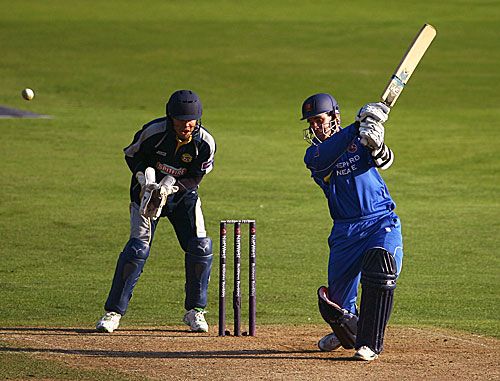 Jason Gallian tries to clear the off side