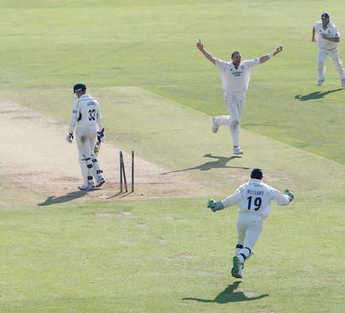 Steve Harmison bowls Martin Saggers to complete Durham's win