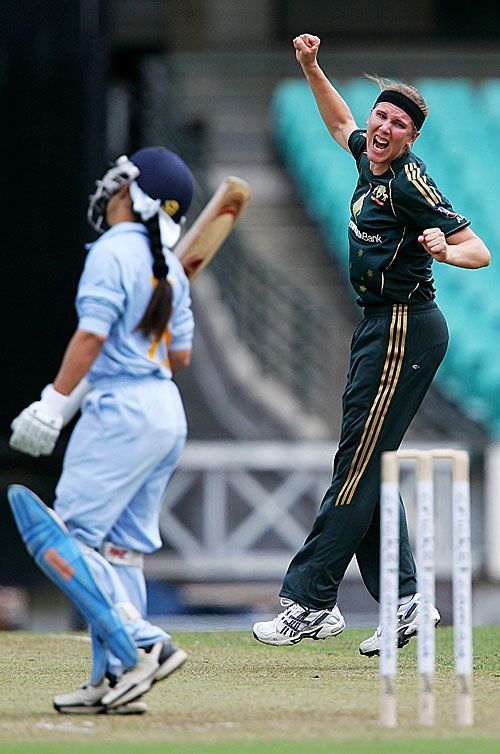 Emma Sampson punches the air after getting rid of Sulakshana Naik