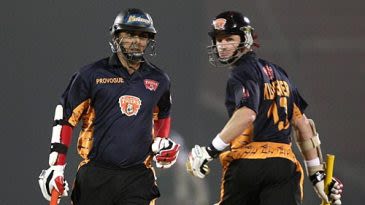 Rohan Gavaskar, Eklak join KKR