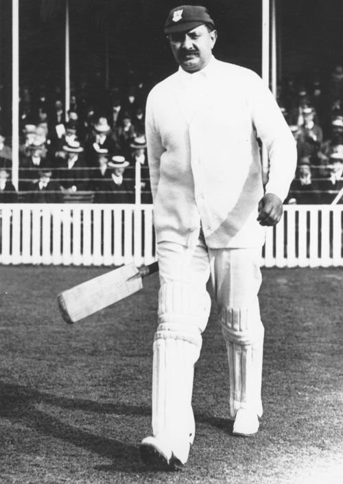 Ranjitsinhji strides into The Oval, circa 1912