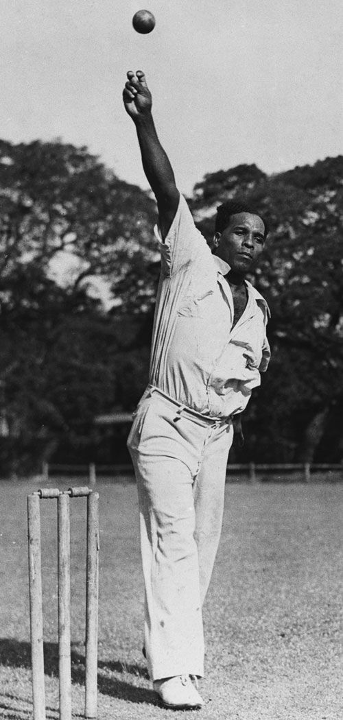 John Trim bowls in the nets ahead of his Test debut