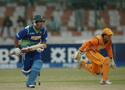 Khurram Manzoor sets out for a run