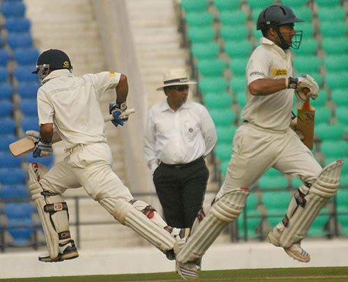 Shivakant Shukla and Parvinder Singh put on an unbroken 190-run stand