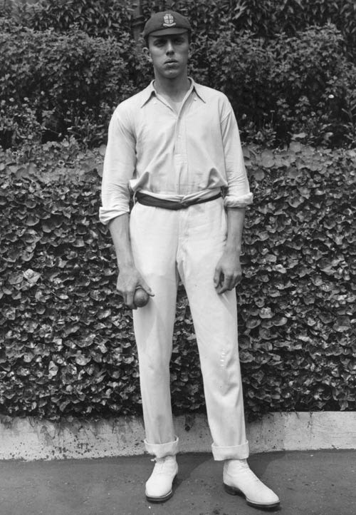Middlesex bowler Edward Mignon
