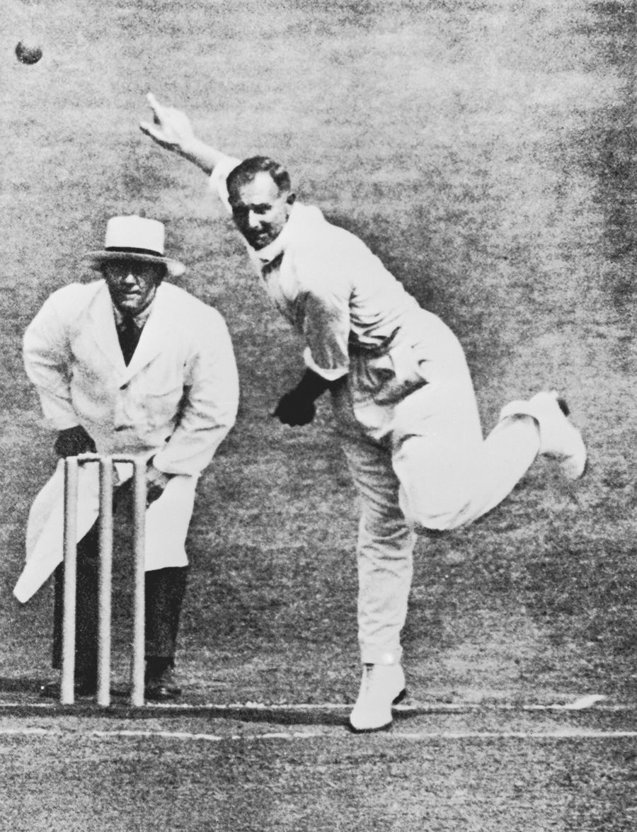 Hedley Verity tosses the ball
