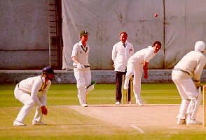 Rodney Ontong bowling
