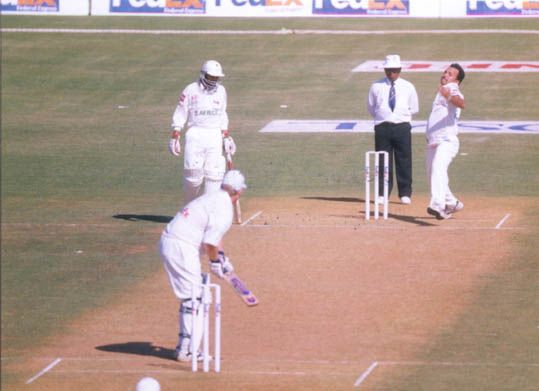 FedEx Cup 1999, Second OD: Madan Lal bowling to Henry Fotheringham