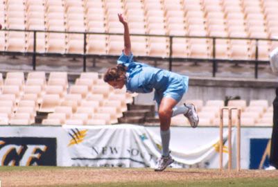 Emma Liddell bowling for NSW