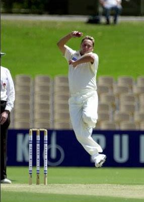Don Nash in delivery stride