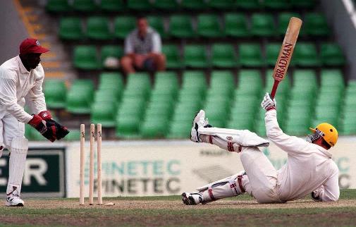 Junior Murray misses a stumping