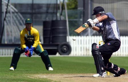 Sheed plays and misses a delivery outside off stump. ICC Under-19 World Cup Super League Group 2: New Zealand Under-19s v South Africa Under-19s at Lincoln, 30 Jan 2002