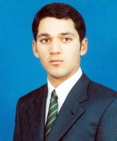 Kamran Younis - Portrait 2003