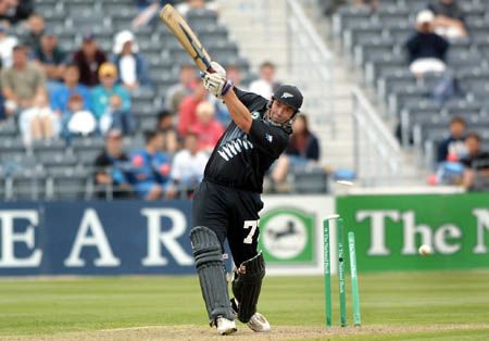 Twose swings and misses to be bowled by Azhar