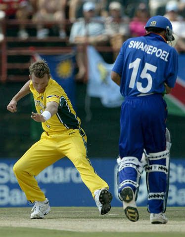 Brett Lee celebrates taking the wicket of Stefan Swanepoel