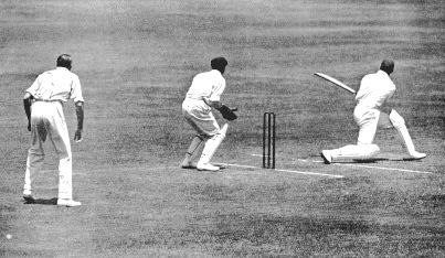 1st Test, Sutcliffe sweeps Mailey