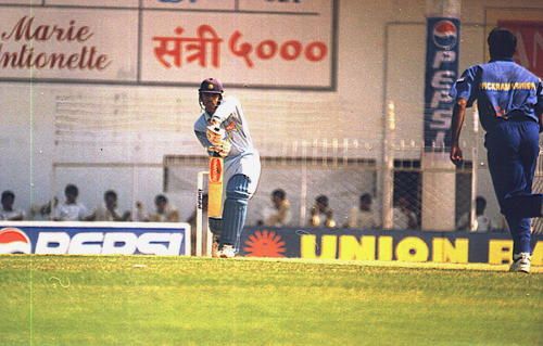 Rahul Dravid drives Pramodaya Wickremasinghe on the offside