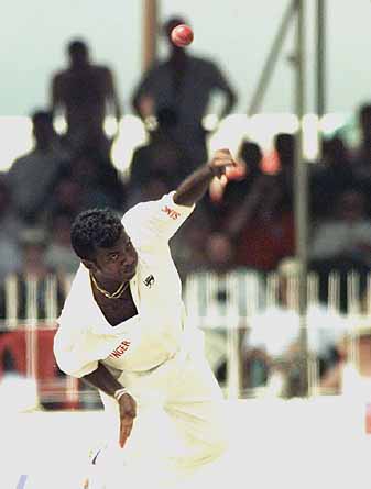 Dinuka Hettiarachchi in the England first innings