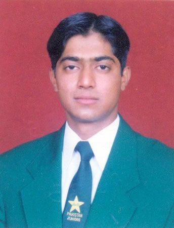 Inam-ul-Haq - Portrait