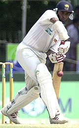 Hashan Tillakaratne playes a stroke
