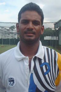 Bathiya Perera, 2002