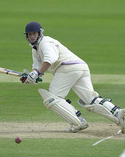 Ferley turns a delivery to leg