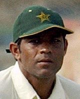 Rashid Latif headshot
