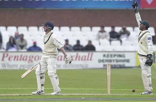 Lian Wharton is about to be given out lbw Saqlain, as Latif appeals
