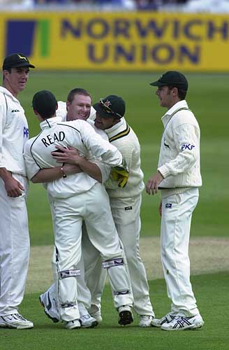 Chris Read has just caught Nicky Peng off the bowling of a delighted Klusener
