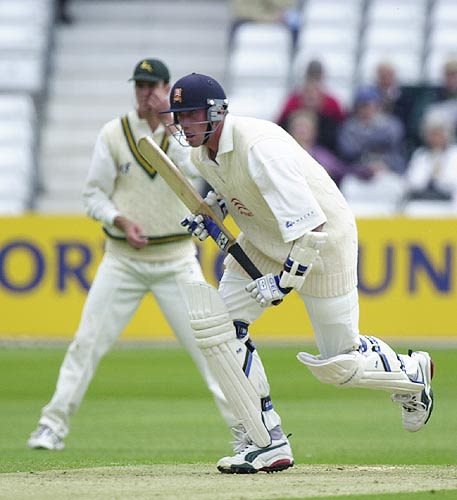 Ashley Cowan of Essex pushes off for a single in his innings of 9