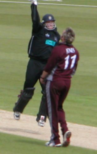 Hampshire Hawks v Somerset Sabres