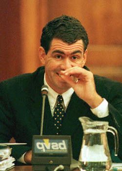 Hansie Cronje grimaces during his cross-examination in the King Commission trials