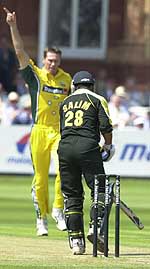 McGrath points the way to Elahi, dismissed for 10