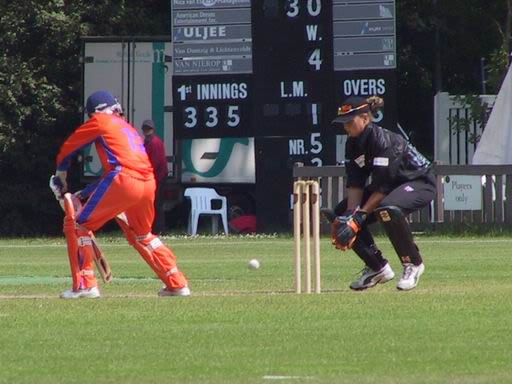 Rolls at the wicket, Rambaldo batting