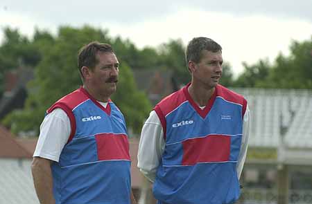 Essex and England colleagues Gooch and Foster