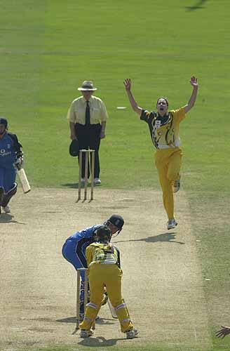 Agony for Therese McGregor as Atkins inside edges a ball past leg stump