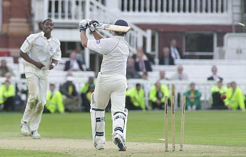 Tudor bowls Averis to end the match
