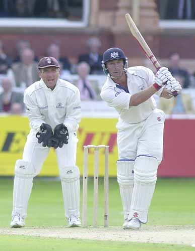 Dominic Hewson batting study 2001