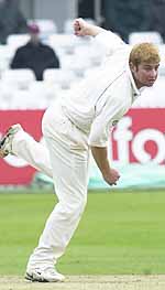 Richard Logan bowling thumbnail (2)